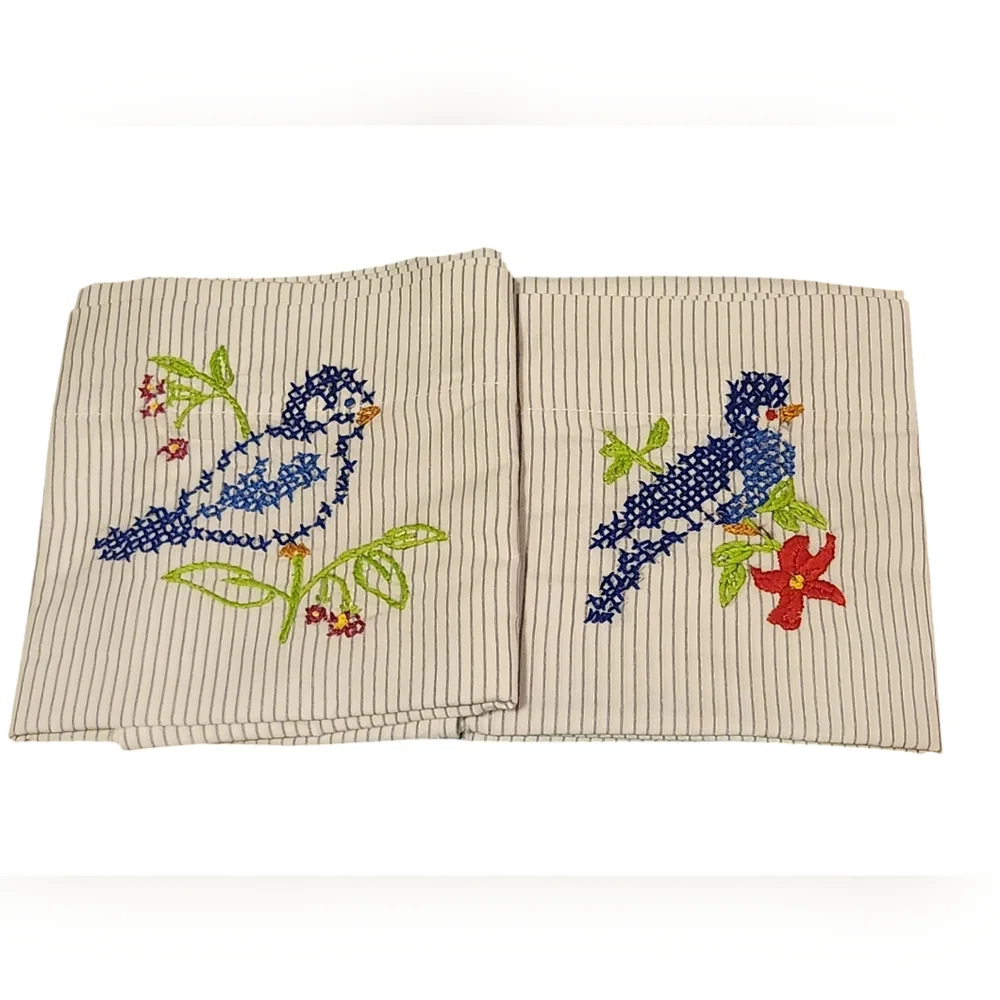 Handstitched pillow cases - Picture 2 of 2